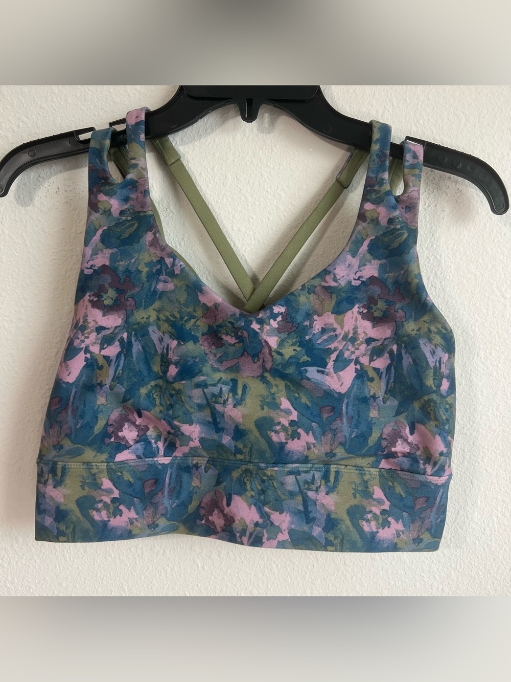 Freely Floral Print V-Neck Sports Bra - Pink & Olive Sz. Large